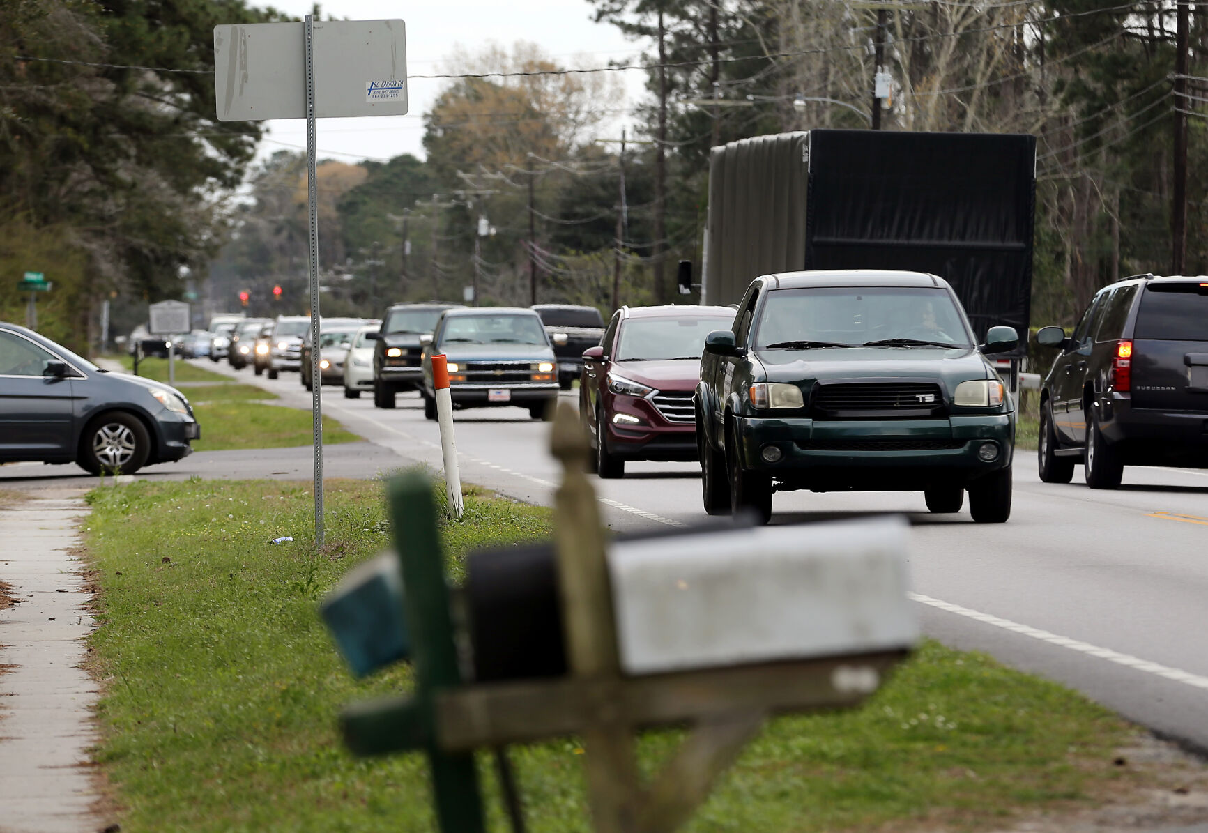 highway 41 traffic.jpg (copy)